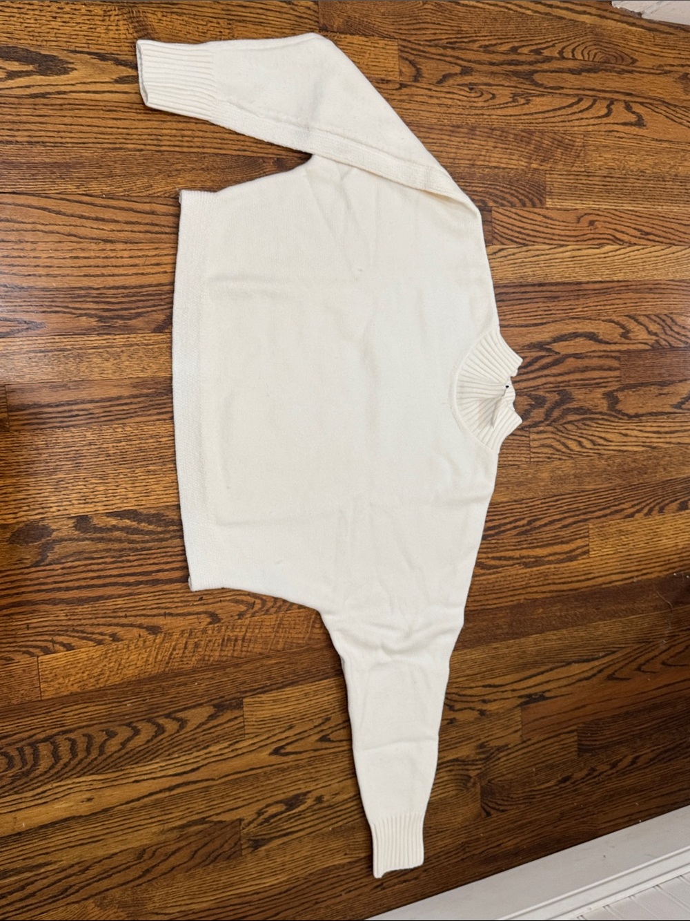 Banana Republic Cream Women's Crewneck Sweater small NWT